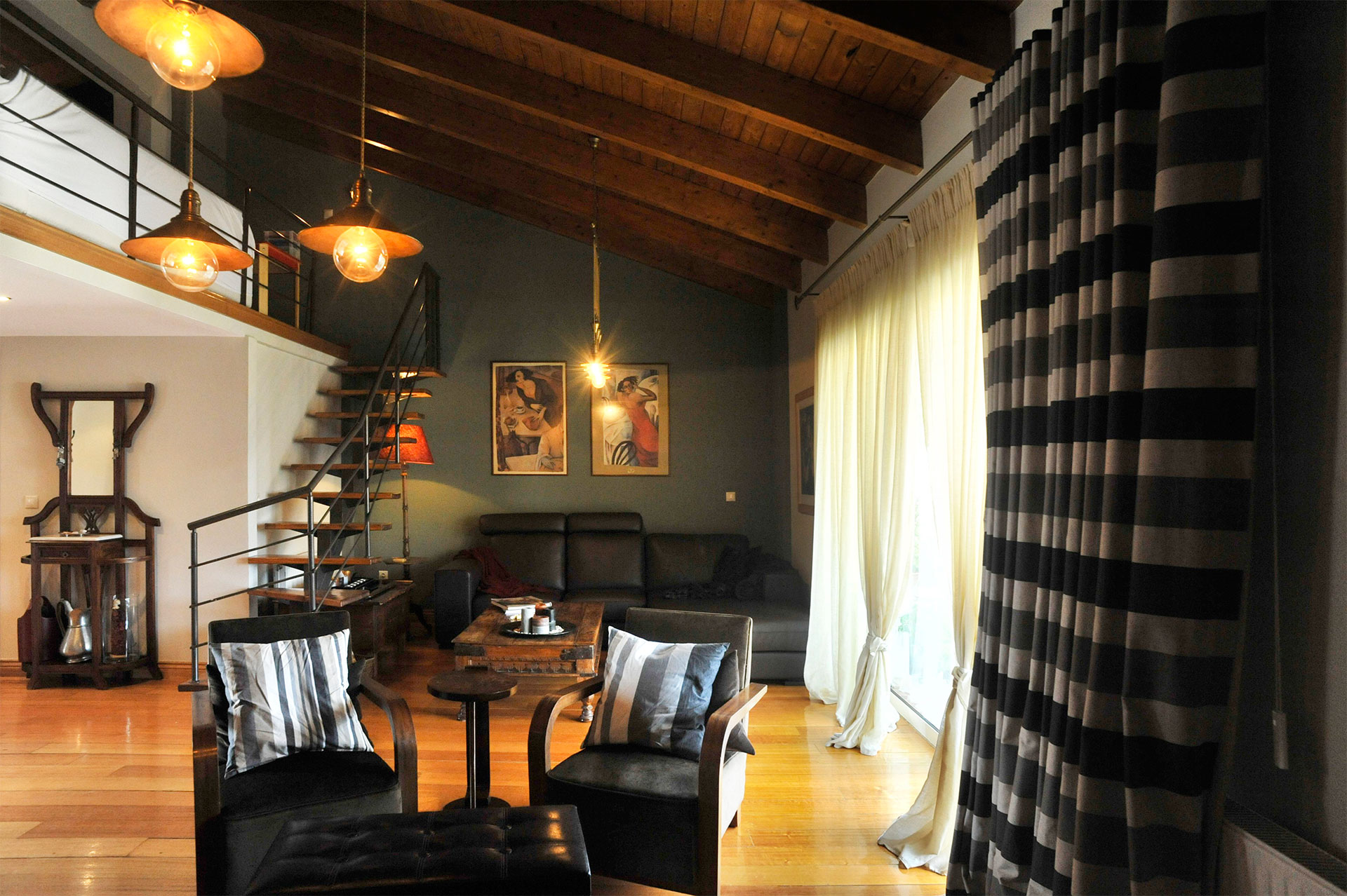 London style in Marousi