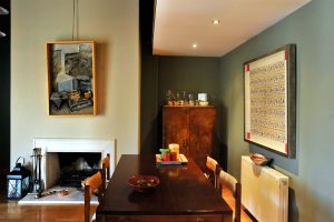 London style in Marousi