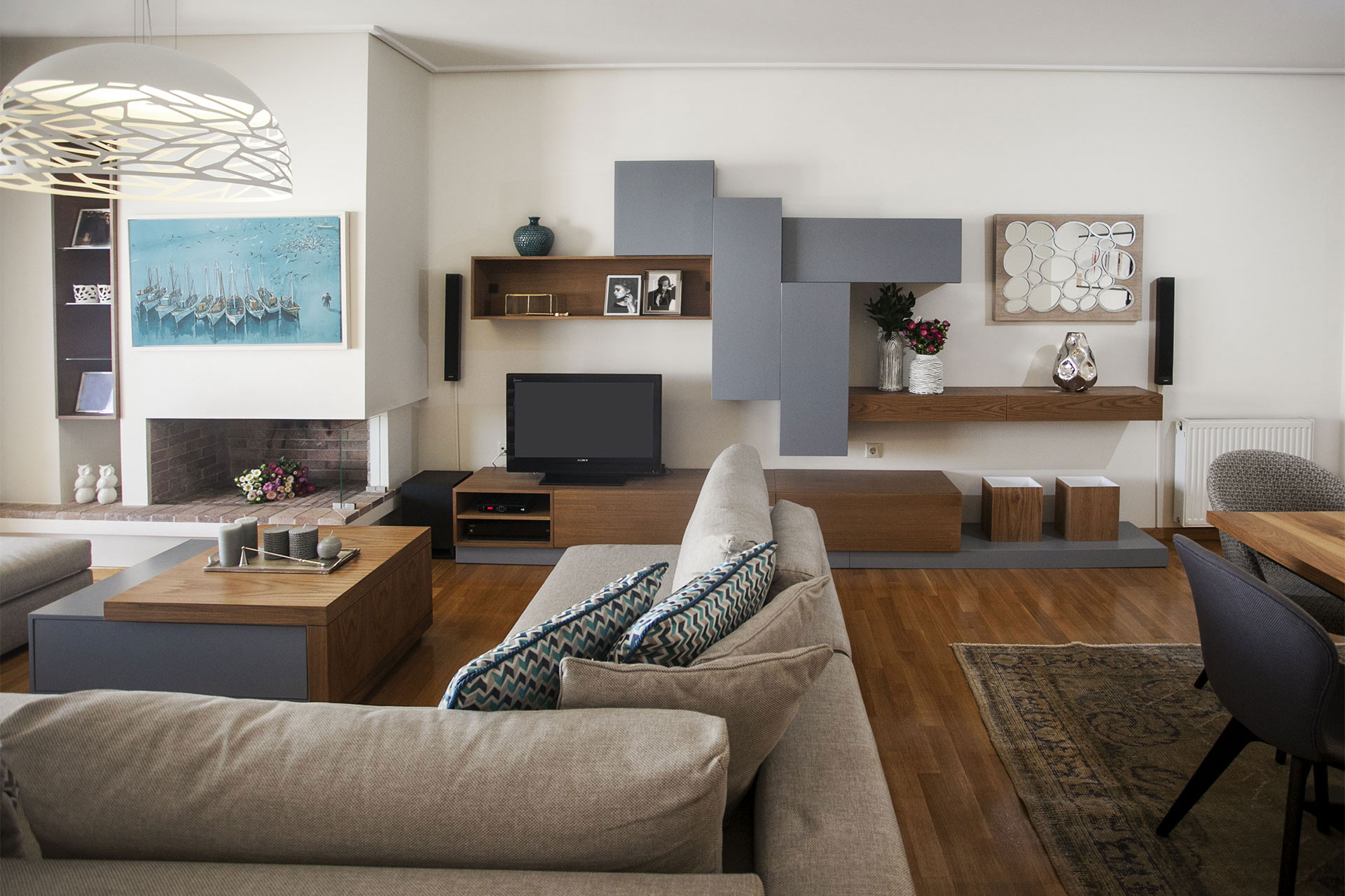 Warm design in Marousi