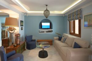 Between sea and sky, summer retreat home in Chios