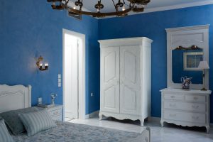 Between sea and sky, summer retreat home in Chios