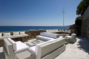 Between sea and sky, summer retreat home in Chios