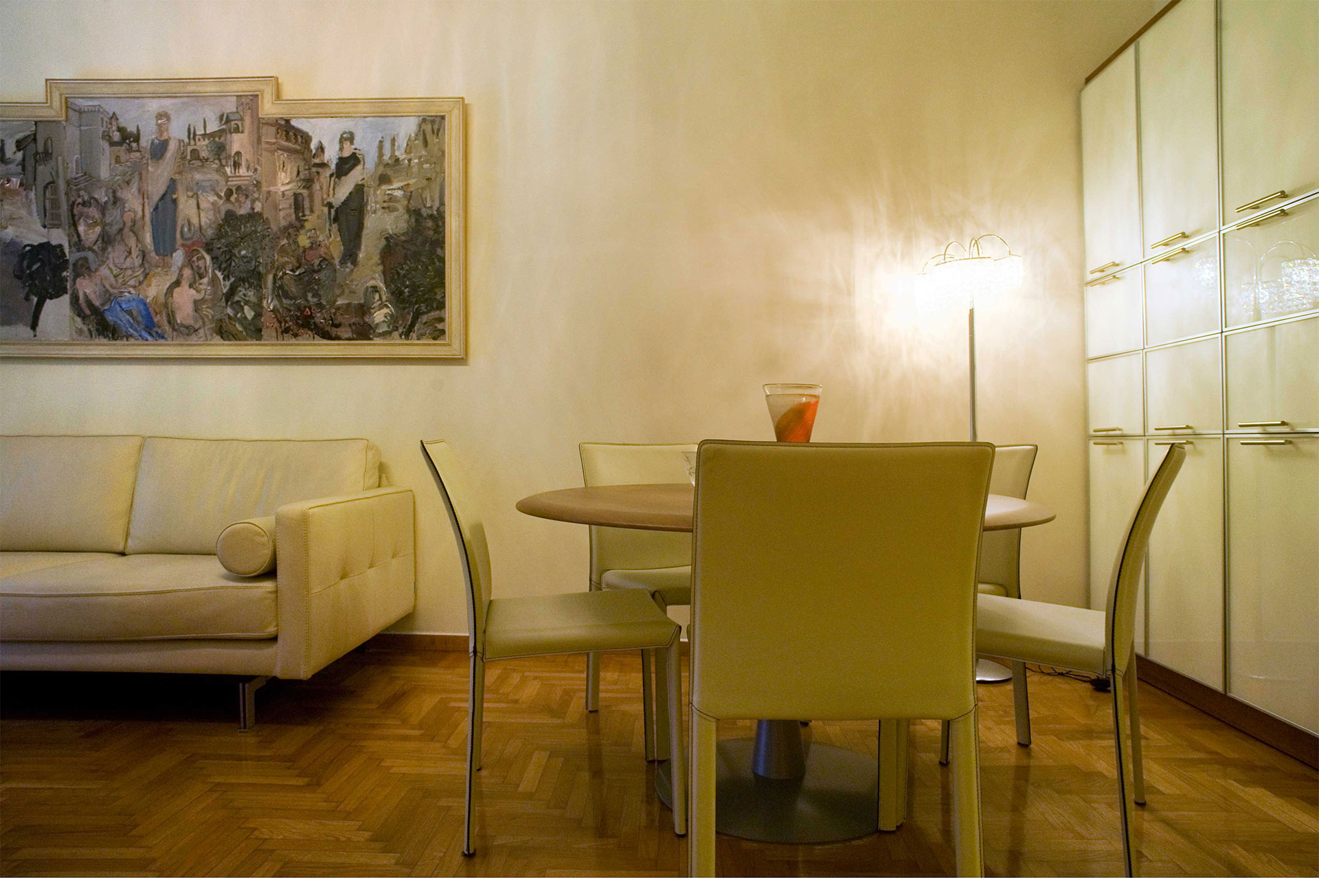 Elegant lawyer office in Kolonaki