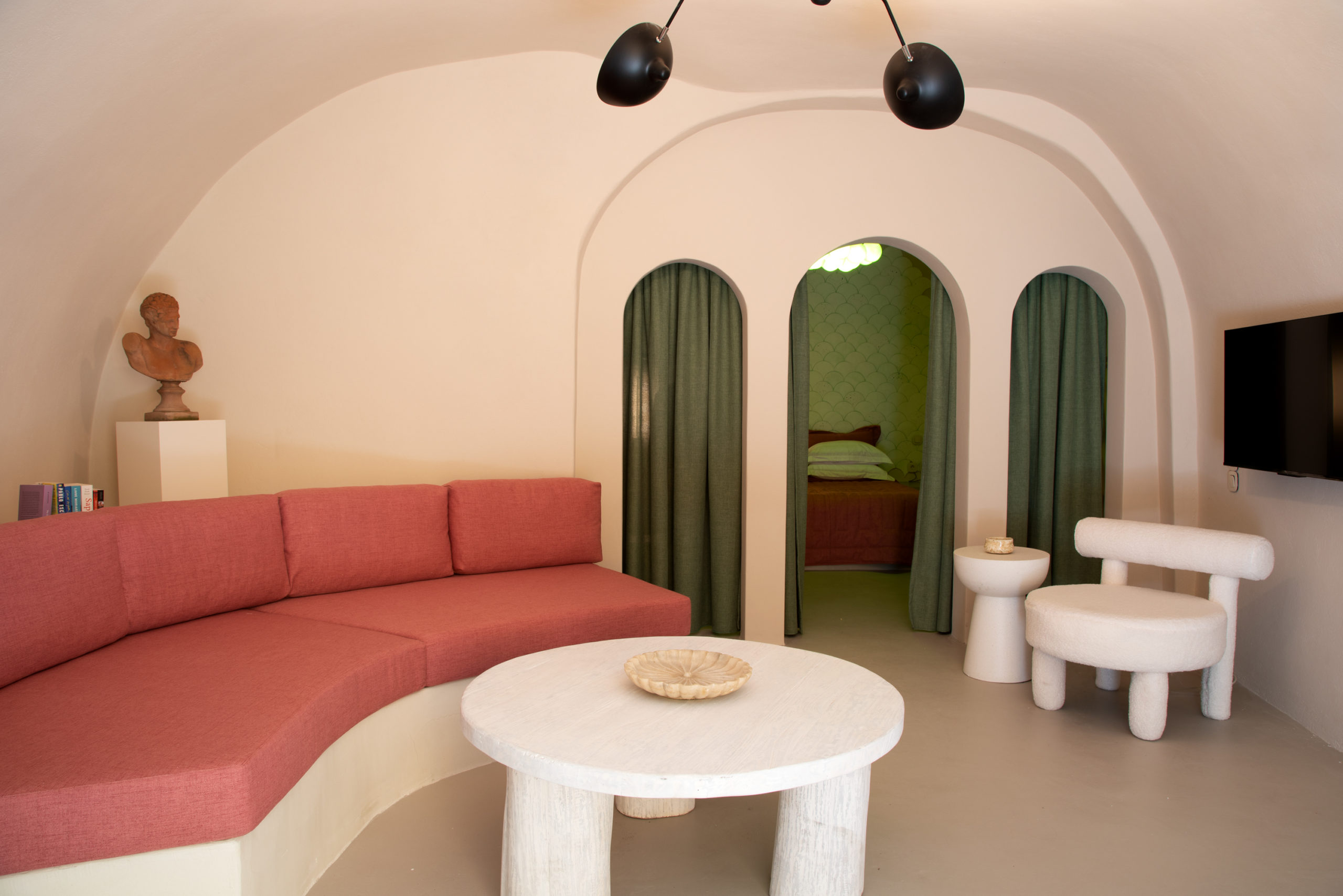 LimeDeco-OiasLocal_HERMES-Santorini (3)